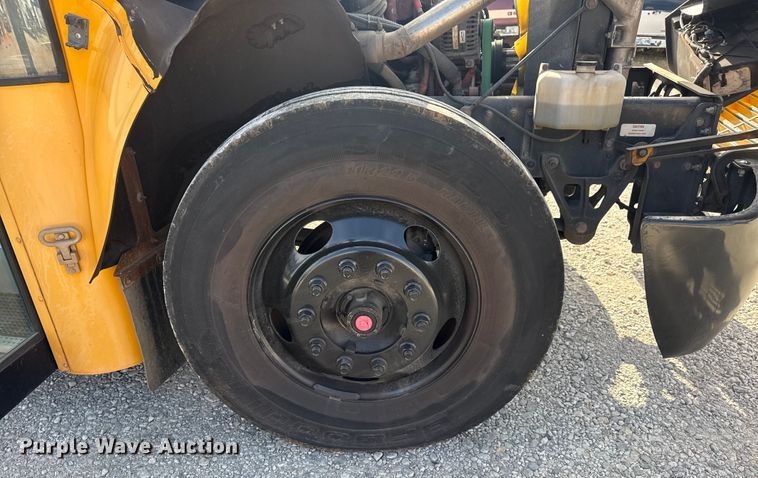 image for item DQ4172 2012 Blue Bird Bb Conventional school bus