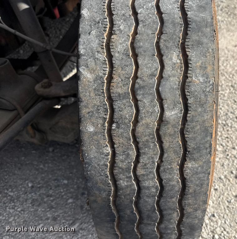 image for item DQ4172 2012 Blue Bird Bb Conventional school bus