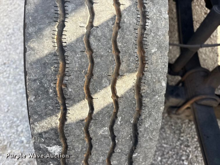 image for item DQ4172 2012 Blue Bird Bb Conventional school bus