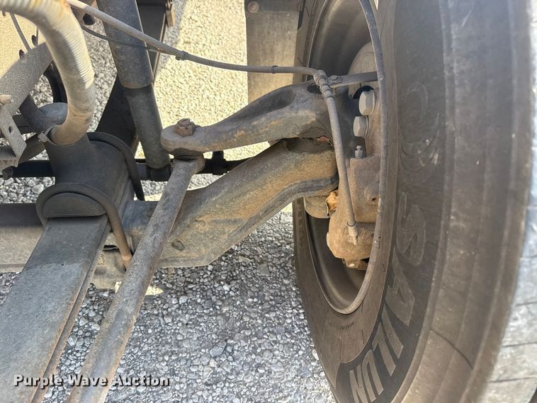 image for item DQ4173 2012 Blue Bird Bb Conventional school bus