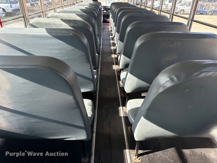 image for item DQ4173 2012 Blue Bird Bb Conventional school bus