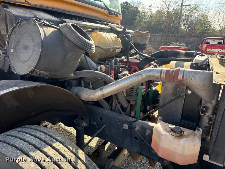 image for item DQ4173 2012 Blue Bird Bb Conventional school bus