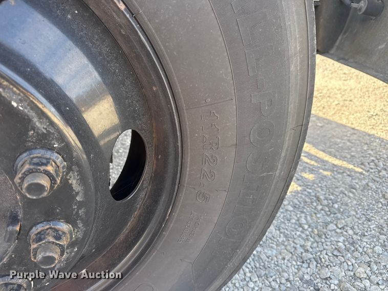 image for item DQ4173 2012 Blue Bird Bb Conventional school bus