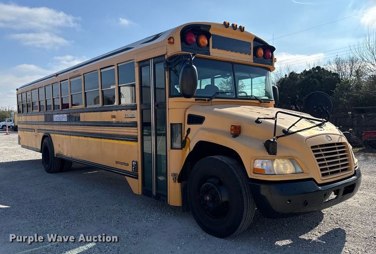 image for item DQ4174 2011 Blue Bird Bb Conventional school bus