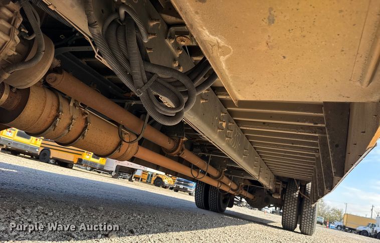 image for item DQ4174 2011 Blue Bird Bb Conventional school bus