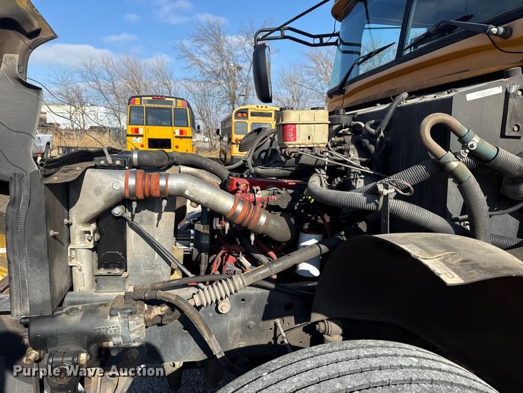 image for item DQ4174 2011 Blue Bird Bb Conventional school bus