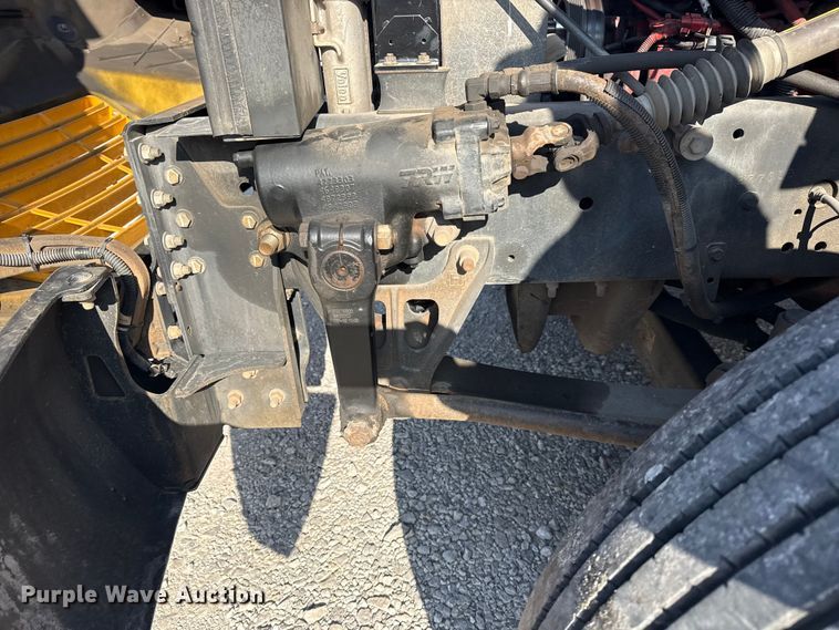 image for item DQ4174 2011 Blue Bird Bb Conventional school bus