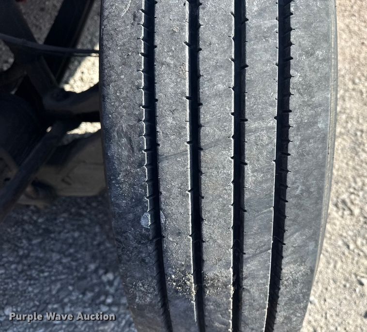 image for item DQ4174 2011 Blue Bird Bb Conventional school bus