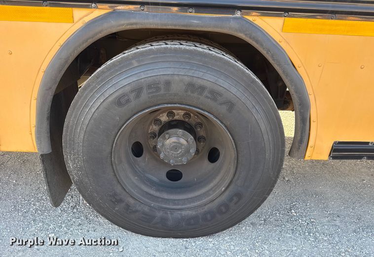 image for item DQ4174 2011 Blue Bird Bb Conventional school bus