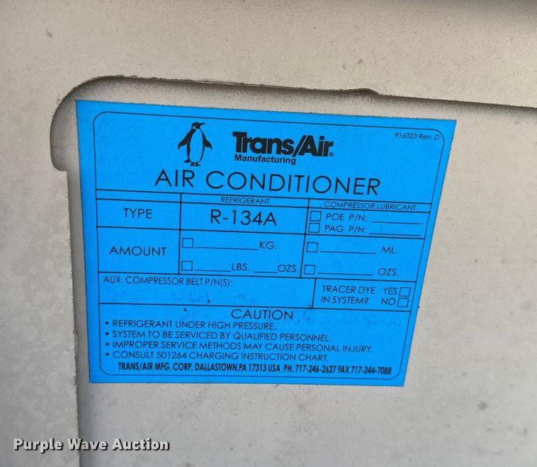 image for item DQ4175 2008 Ford E450 shuttle bus