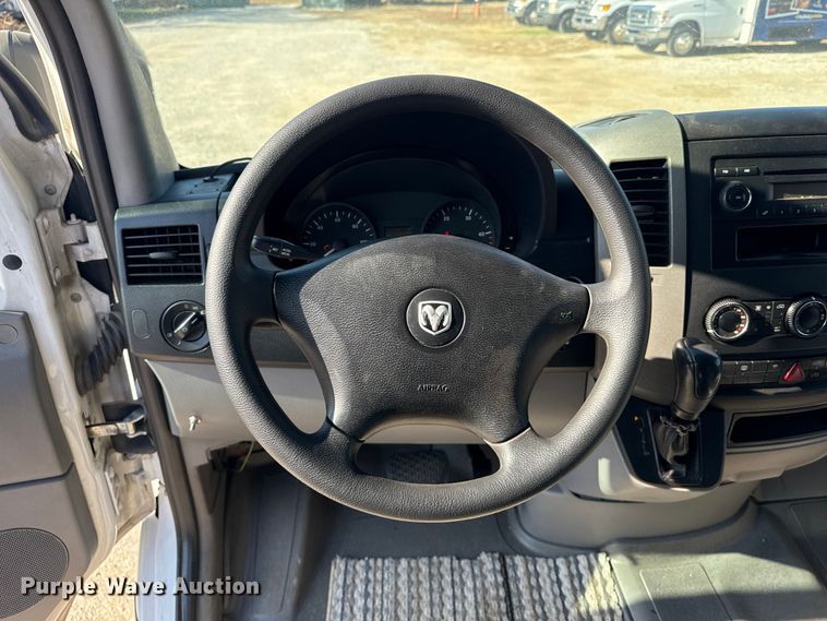 image for item DQ4176 2007 Dodge Sprinter shuttle bus