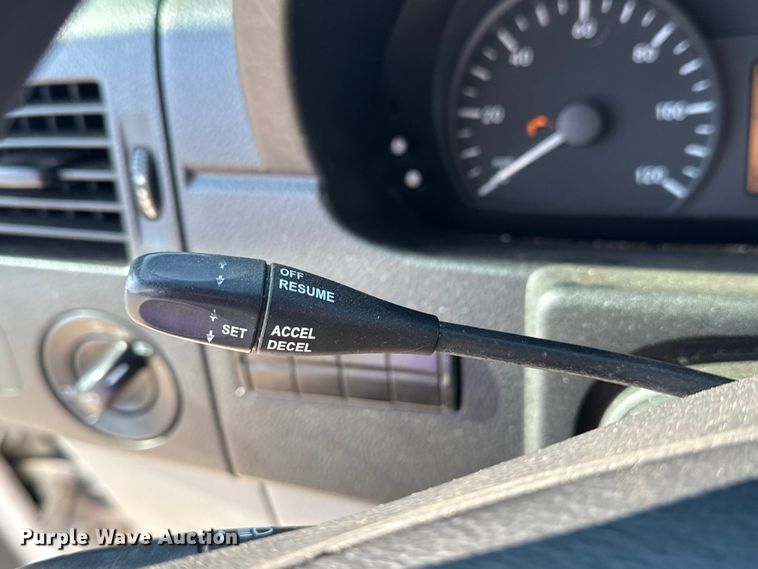 image for item DQ4176 2007 Dodge Sprinter shuttle bus