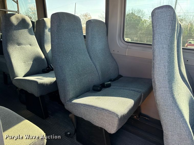 image for item DQ4176 2007 Dodge Sprinter shuttle bus