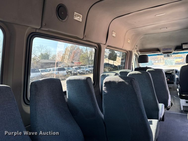 image for item DQ4176 2007 Dodge Sprinter shuttle bus