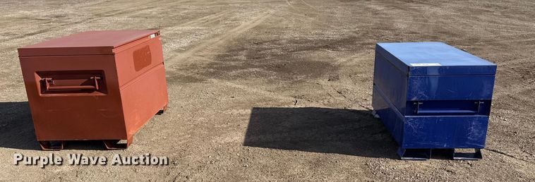 image for item DQ4179 (2) toolboxes