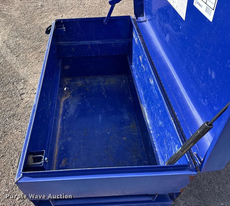 image for item DQ4179 (2) toolboxes