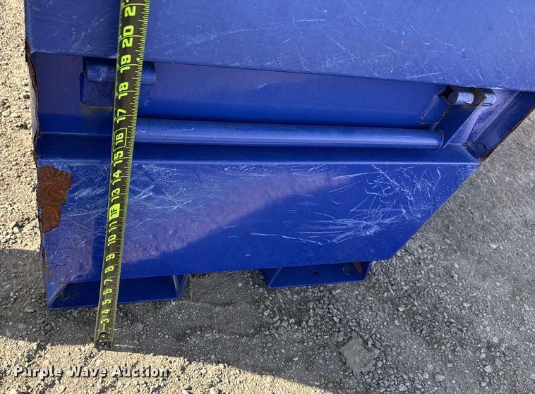 image for item DQ4179 (2) toolboxes