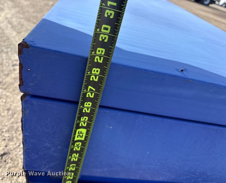 image for item DQ4179 (2) toolboxes