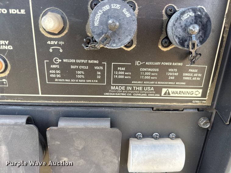 image for item DQ4181 Lincoln Electric Vantage 400 welder/generator