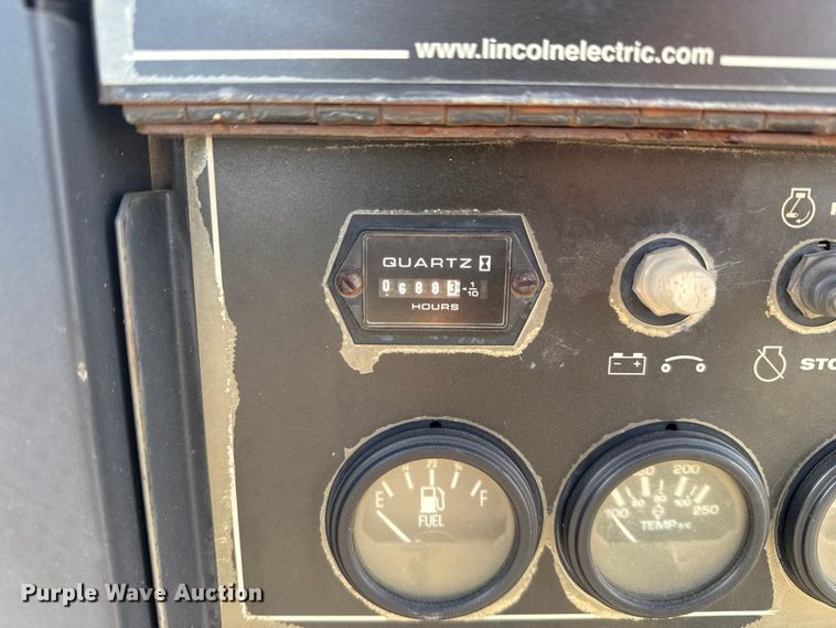 image for item DQ4181 Lincoln Electric Vantage 400 welder/generator