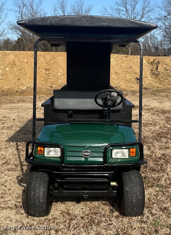 image for item DQ4188 EZ-Go Refresher 1200 food and beverage golf cart