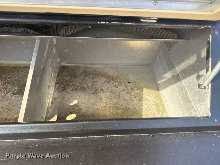 image for item DQ4188 EZ-Go Refresher 1200 food and beverage golf cart