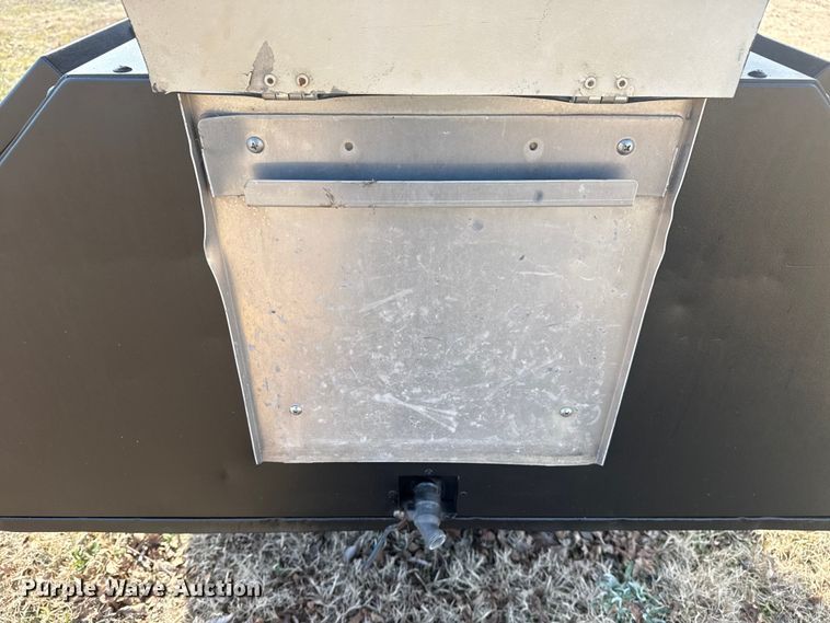 image for item DQ4188 EZ-Go Refresher 1200 food and beverage golf cart