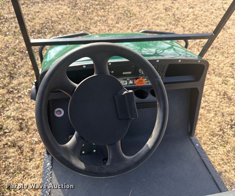image for item DQ4188 EZ-Go Refresher 1200 food and beverage golf cart