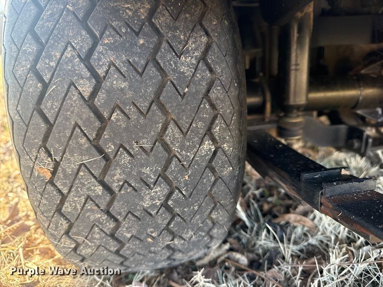 image for item DQ4188 EZ-Go Refresher 1200 food and beverage golf cart