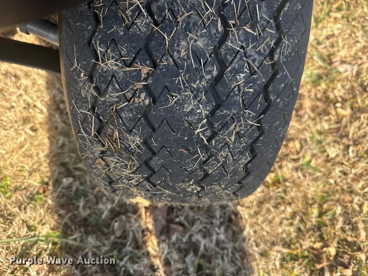 image for item DQ4190 2004 Club Car golf cart