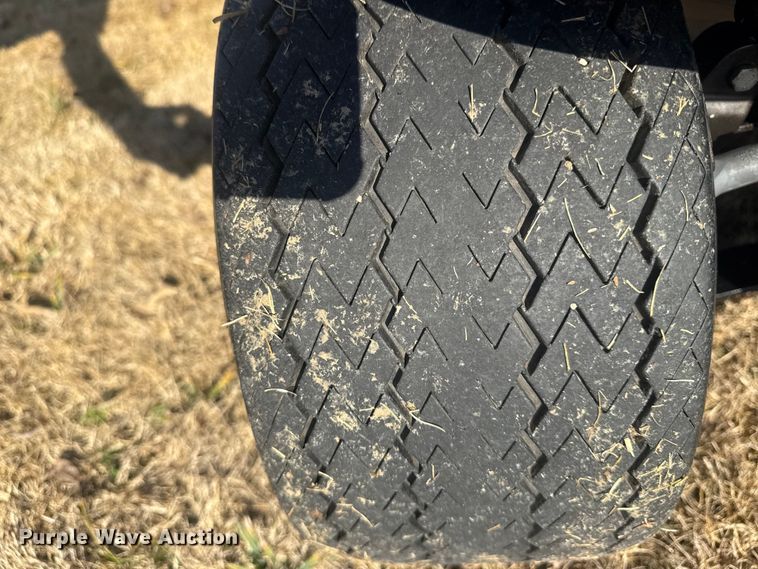 image for item DQ4190 2004 Club Car golf cart