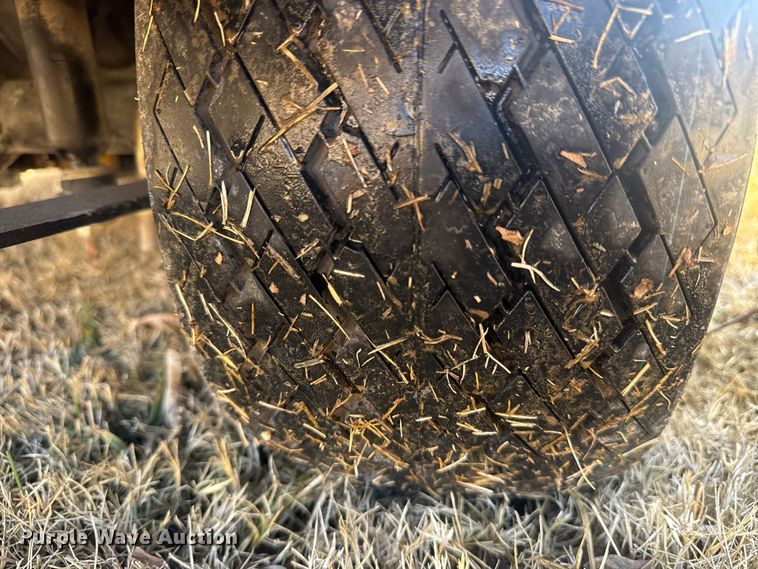 image for item DQ4190 2004 Club Car golf cart