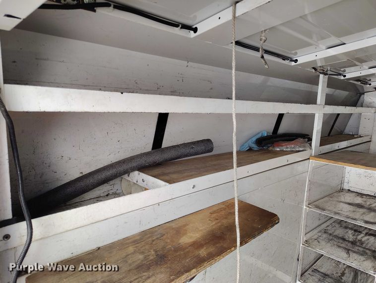 image for item DT0813 2016 Ford E350 utility van