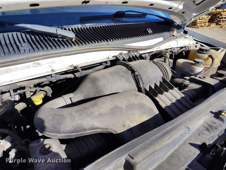 image for item DT0813 2016 Ford E350 utility van