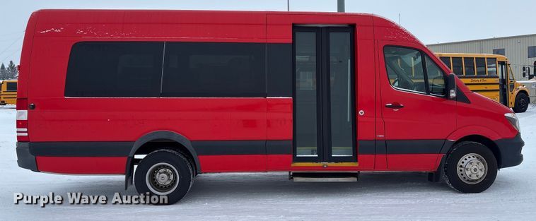 image for item DT6487 2014 Mercedes Benz Sprinter bus