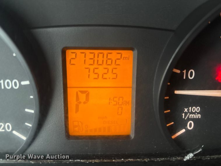 image for item DT6487 2014 Mercedes Benz Sprinter bus