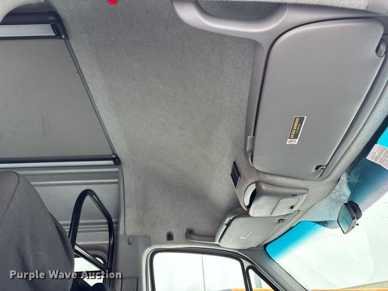 image for item DT6487 2014 Mercedes Benz Sprinter bus