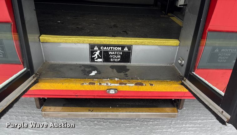 image for item DT6487 2014 Mercedes Benz Sprinter bus