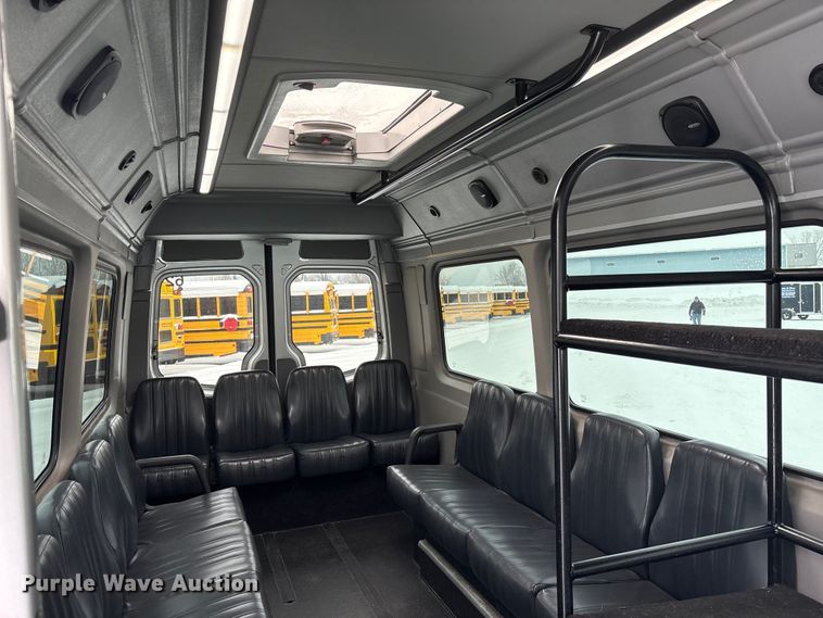 image for item DT6487 2014 Mercedes Benz Sprinter bus