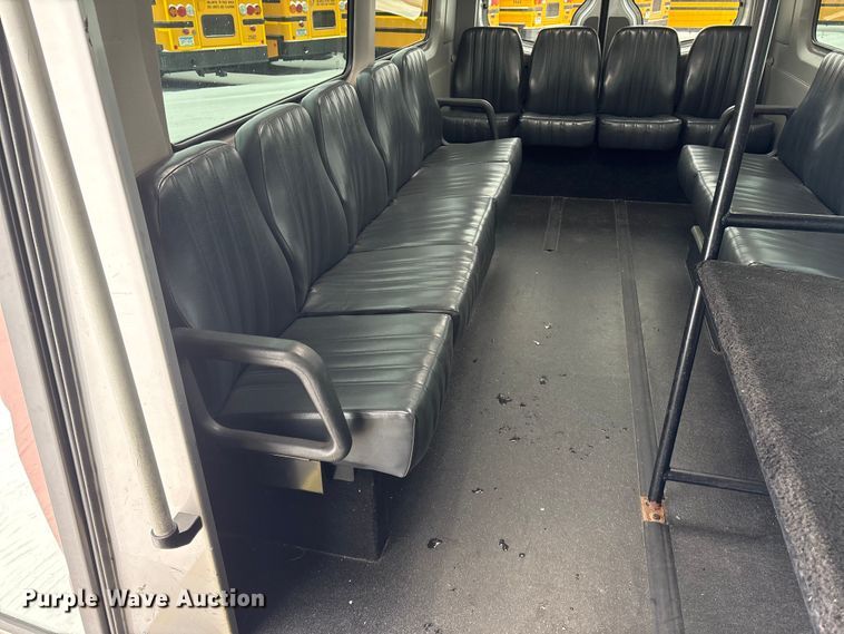 image for item DT6487 2014 Mercedes Benz Sprinter bus