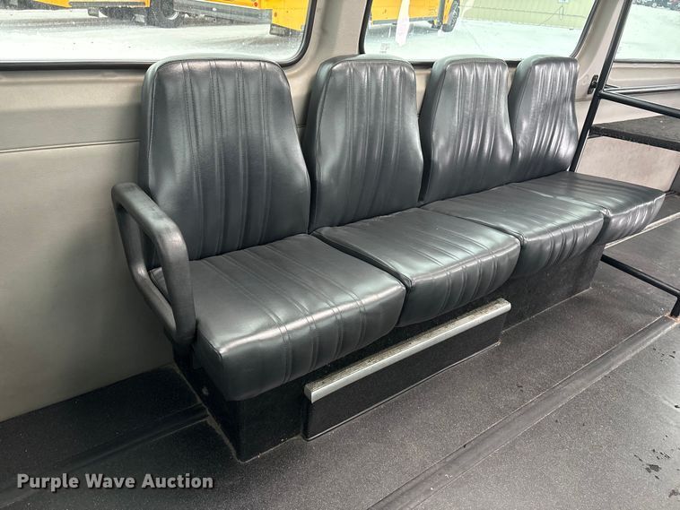 image for item DT6487 2014 Mercedes Benz Sprinter bus