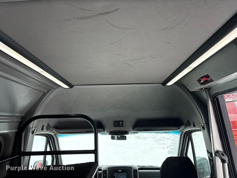 image for item DT6487 2014 Mercedes Benz Sprinter bus