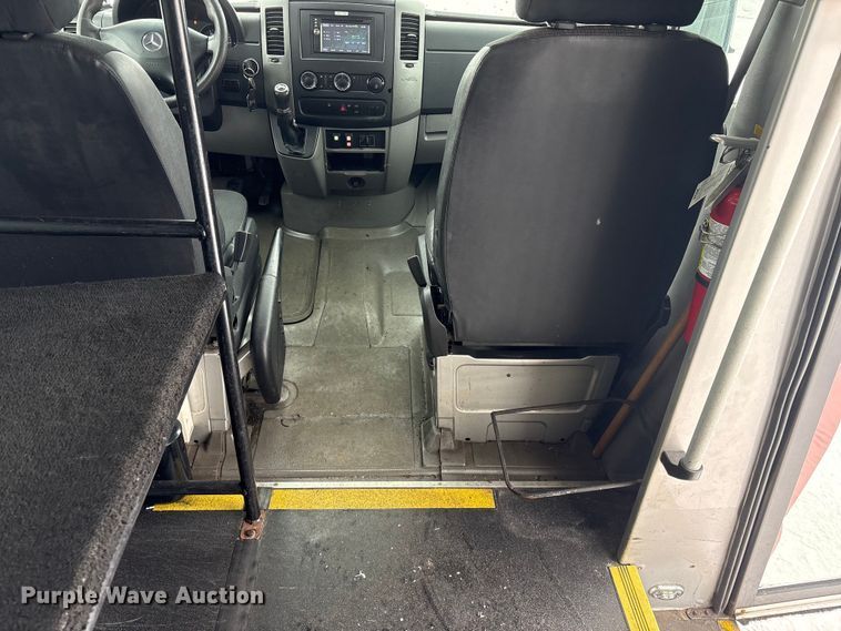 image for item DT6487 2014 Mercedes Benz Sprinter bus