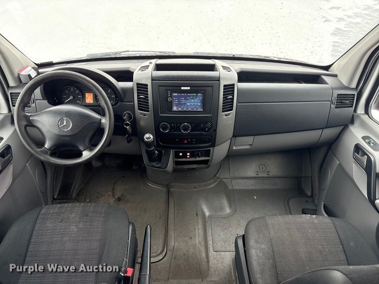 image for item DT6487 2014 Mercedes Benz Sprinter bus