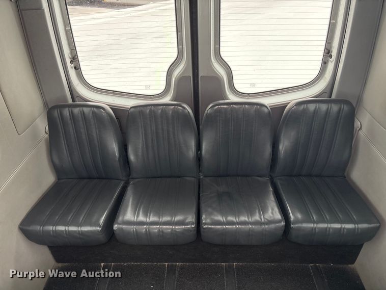 image for item DT6487 2014 Mercedes Benz Sprinter bus