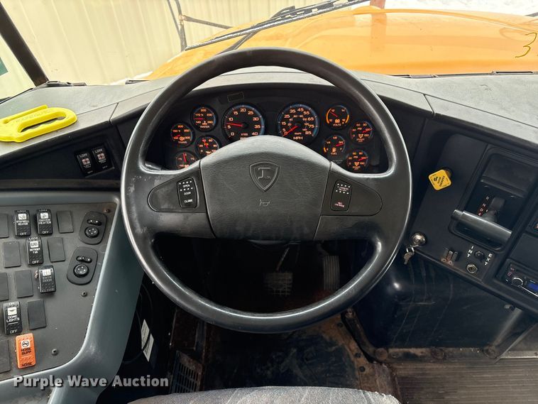 image for item DT6488 2012 IC Bus PB105 school bus