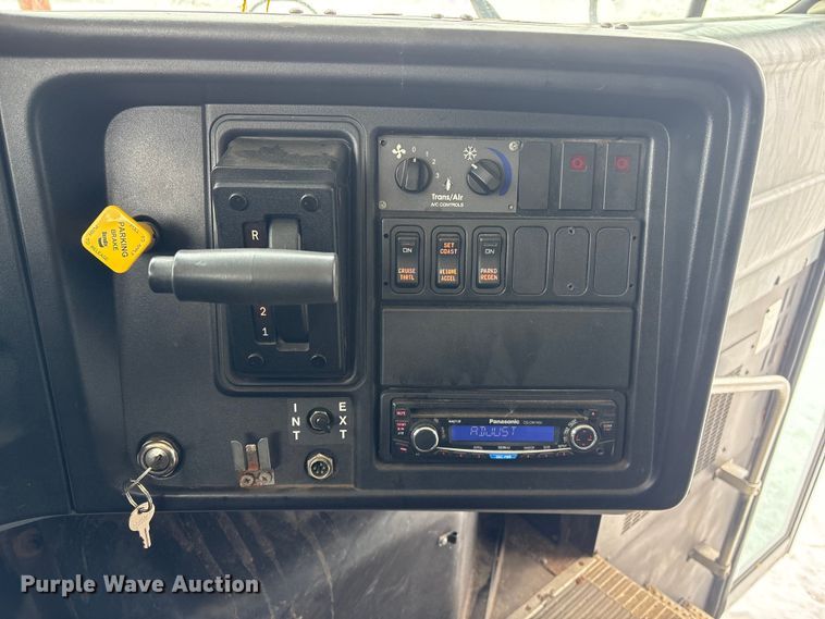 image for item DT6488 2012 IC Bus PB105 school bus