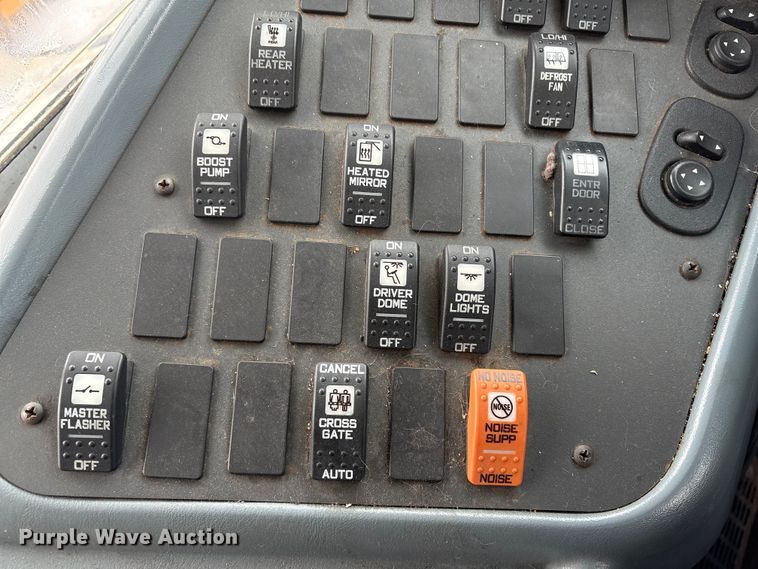 image for item DT6488 2012 IC Bus PB105 school bus