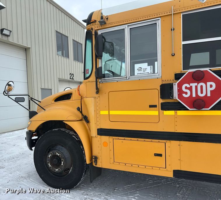 image for item DT6490 2012 IC PB105 school bus