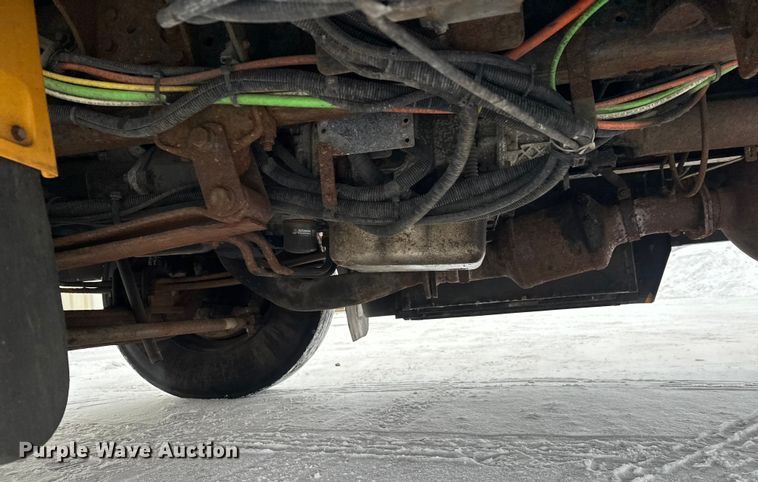 image for item DT6490 2012 IC PB105 school bus